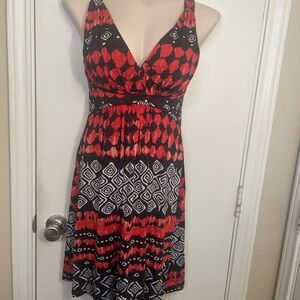 Elegant Black and Red Geometric Midi Dress